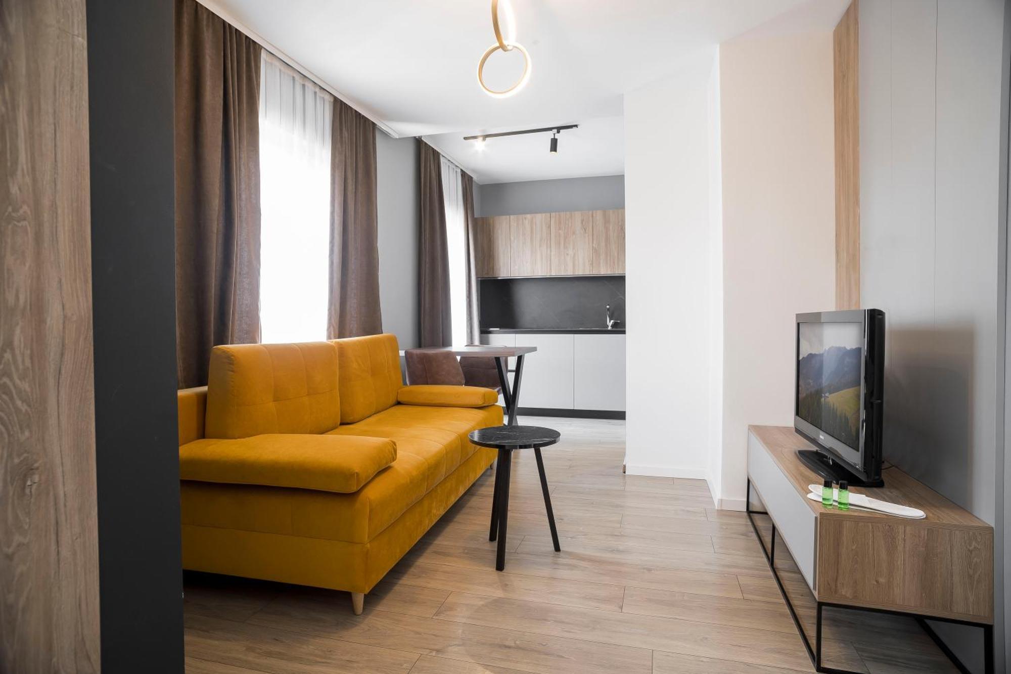 Lux Apartments Priștina Exterior foto